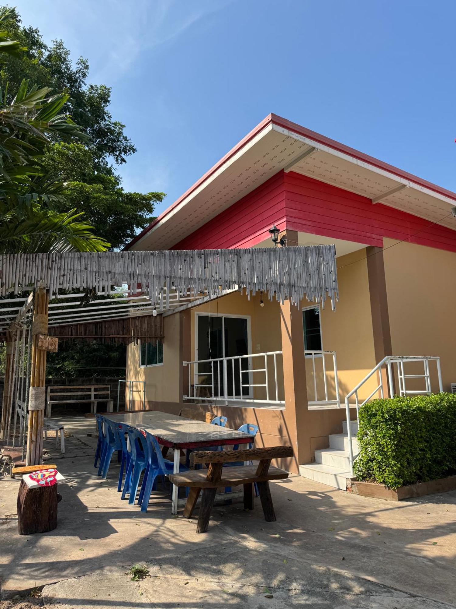 Rang Noknoy Resort At Kohlarn Екстер'єр фото
