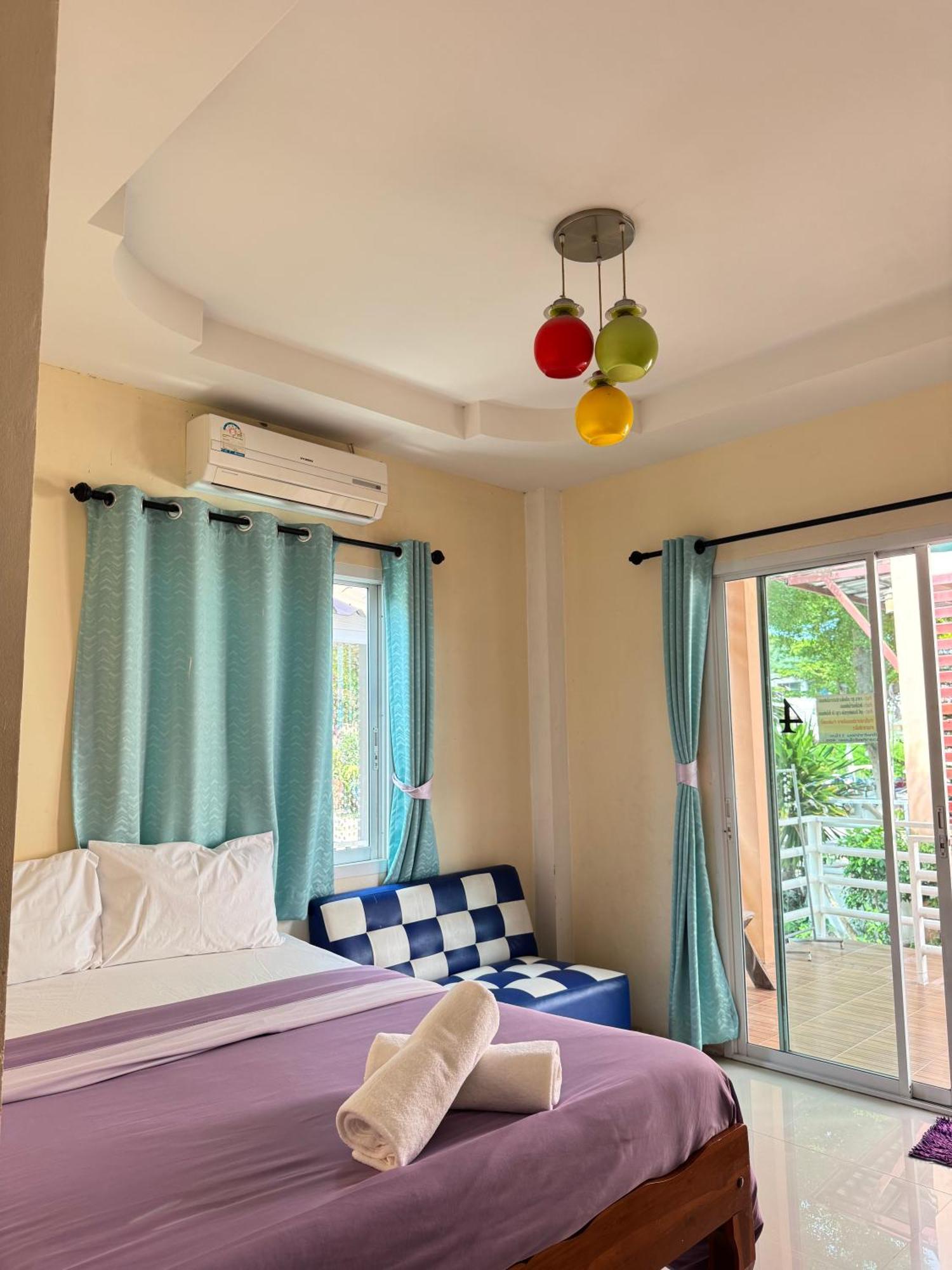 Rang Noknoy Resort At Kohlarn Екстер'єр фото