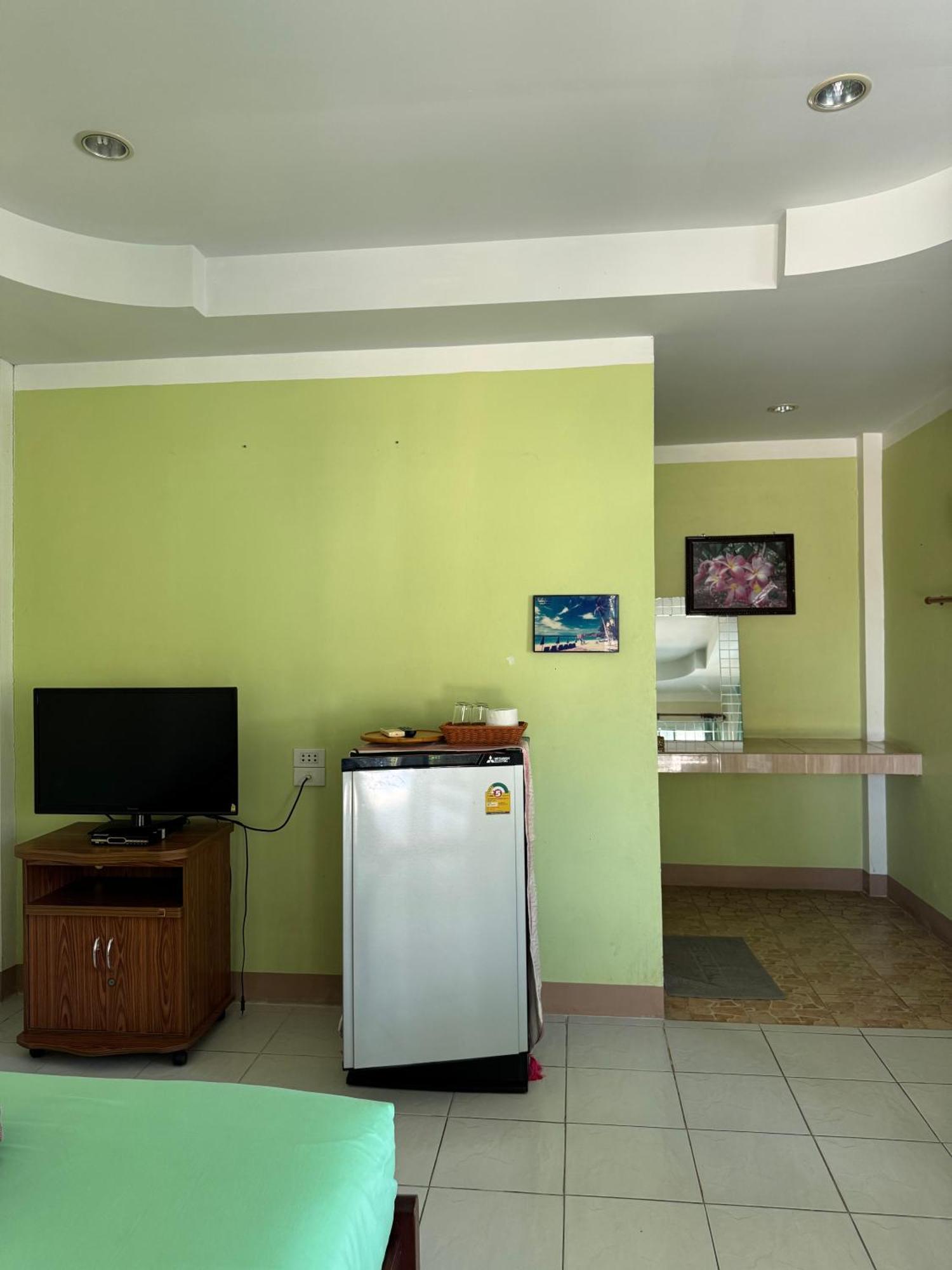 Rang Noknoy Resort At Kohlarn Екстер'єр фото