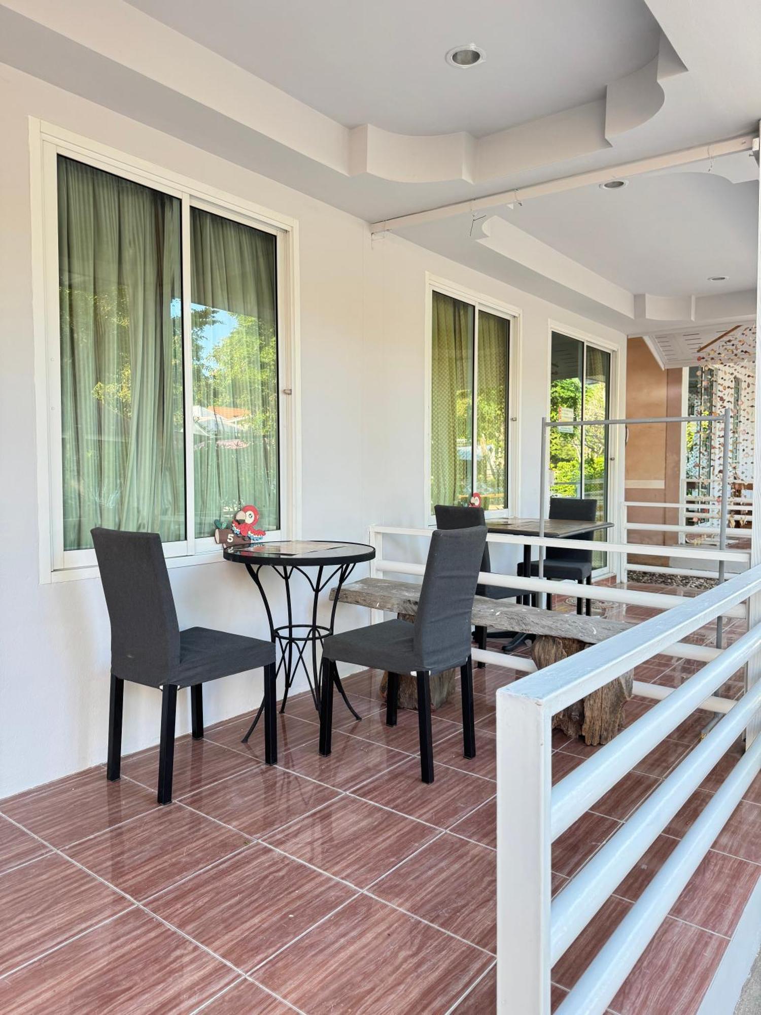 Rang Noknoy Resort At Kohlarn Екстер'єр фото